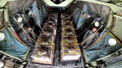 القوات الجوية المصرية تواصل إسقاط أطنان من المساعدات الإنسانية على قطاع غزة