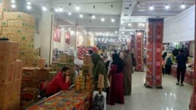 معرض أهلا رمضان فى إمبابة يطرح عبوة زيت خليط لتر بـ58 جنيها