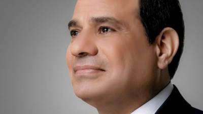 الرئيس السيسي يؤدي صلاة الجمعة بمسجد "المشير طنطاوي" في ذكرى انتصارات العاشر من رمضان