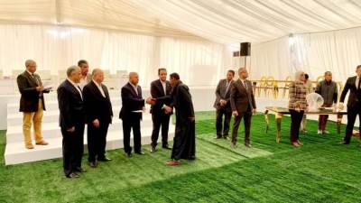 وزير النقل يسلم عقود 109 شقة جديدة لمتضررين شاغلي المباني المتعارضة مع القطار الكهربائي