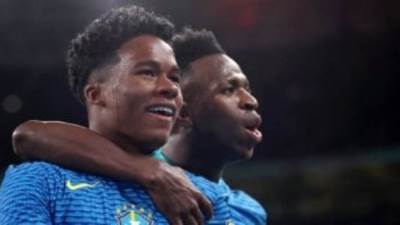 منتخب البرازيل يتخطى إنجلترا بهدف إندريك وديا