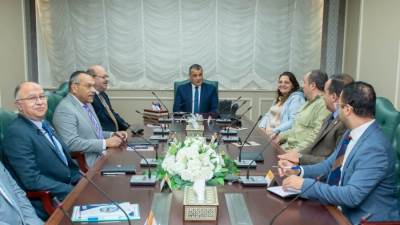 "وزير الإنتاج الحربي" يستقبل ممثلي شركة "بابيريوس" لبحث مستجدات التعاون المشترك