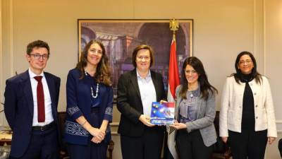 وزيرة التعاون الدولى: العلاقات المصرية الفرنسية تشهد تطورًا كبيرًا