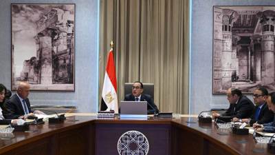 مدبولى: الجهاز المصرفي يوفر الاحتياجات الدولارية المطلوبة للإفراج عن مختلف البضائع والسلع