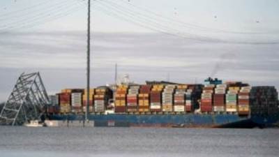 اجتماع طارئ للإدارة الأمريكية لمناقشة انهيار جسر بالتيمور