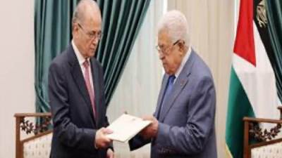 رئيس الوزراء الفلسطينى المكلف يقدم برنامج عمل الحكومة وتشكيلتها للرئيس