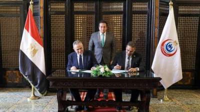 توقيع بروتوكول بين "هيئة المستشفيات والمعاهد التعليمية" و"المؤسسة العلاجية" لتبادل الخبرات