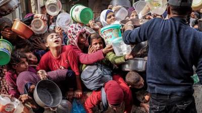 متحدث الصحة العالمية: الأطفال في قطاع غزة يعانون ظروفًا بالغة الصعوبة