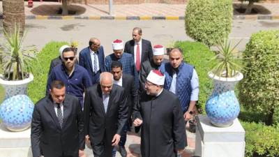 وزيرا الأوقاف والتنمية المحلية ومحافظ الجيزة يلتقون قيادات الدعوة بمحافظة الجيزة
