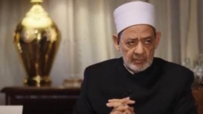 الإمام الأكبر: المجادلة فى حقوق الناس وأكلها والاعتداء عليها يعد من الكبر