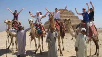 90.1 مليون سائح يزورون مصر بإيرادات 63.4 مليار دولار خلال الـ10 سنوات الماضية