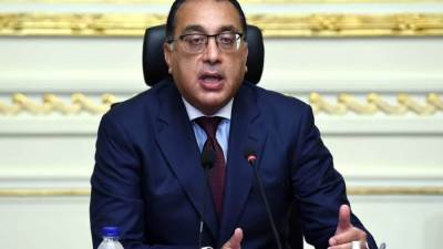 رئيس الوزراء يوجه بإعداد قائمة بفرص الاستثمار بالقطاع الصناعى للترويج لها