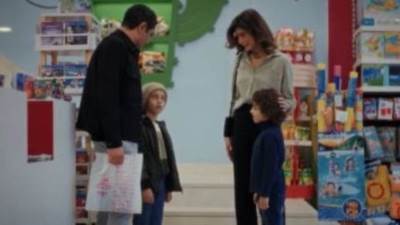 مسلسل بدون سابق إنذار الحلقة 10 .. ليلى تعيد تواصلها مع يوسف بدون علم مروان