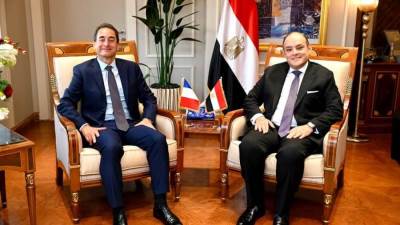  أحمد سمير: حريصون على الاستفادة من الخبرات الفرنسية الكبيرة