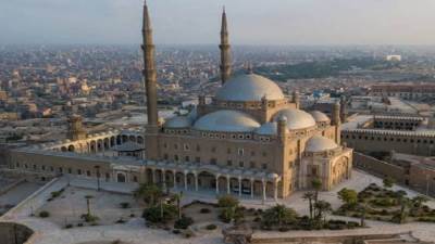 السياحة والآثار تشكل غرفة عمليات لمتابعة سير العمل خلال عيد الفطر