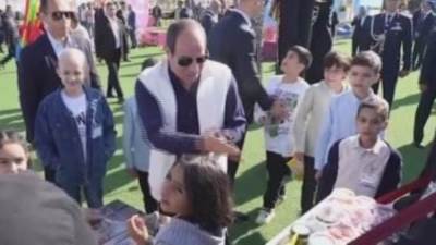 الرئيس السيسي يشارك أبناء الشهداء أجواء الاحتفال بعيد الفطر
