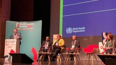 الصحة العالمية تشيد بمصر فى القضاء على فيروس C بمؤتمر الكبد فى لشبونة