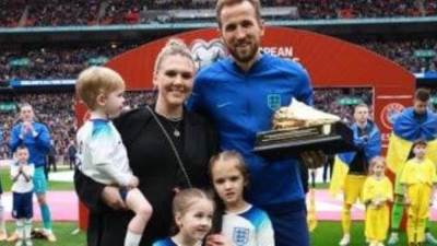 إصابة ثلاثة من أبناء هاري كين في حادث مروري بألمانيا