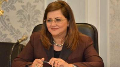 هالة السعيد: 13,2 مليار جنيه استثمارات لتنفيذ  242 مشروعًا تنمويًا بمحافظة الوادي الجديد