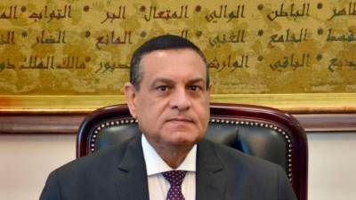 وزير التنمية يتلقي تقريراً حول جهود المحافظات خلال أجازة عيد الفطر