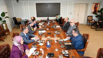 وزيرا الإسكان والبيئة يناقشان تشغيل مشروع تطوير موقع التجلى الأعظم بمدينة سانت كاترين