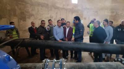 رئيس جهاز الشروق يتفقد مشروع خزان المياه النقية بالإسكان العائلي.. وأعمال تطوير المحور الغربي