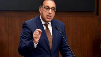 رئيس الوزراء يُتابع جهود جهاز تنمية المشروعات المتوسطة والصغيرة