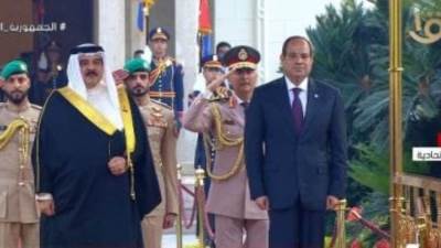 مراسم استقبال رسمية لعاهل البحرين الملك حمد بن عيسى فى قصر الاتحادية