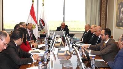 عصمت: القطاع الخاص شريك رئيسي في تنفيذ مشروعات التطوير وزيادة الإنتاج