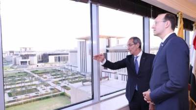  وزير الاتصالات يبحث مع نظيره الليتوانى تعزيز التعاون بين البلدين