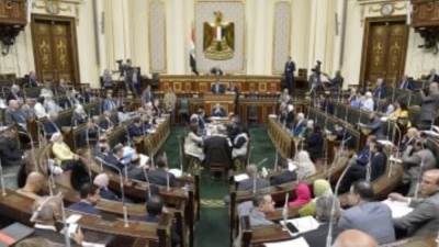 وزيرة التخطيط: 136مليار جنيه استثمارات قطاع البترول و186للتنمية العمرانية