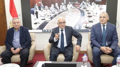 وزير التعليم يستقبل الطلاب المشاركين فى المسابقة العالمية "أيسف" 