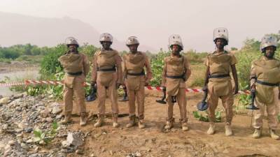 عبوة ناسفة جرفتها السيول في مديرية بيحان بشبوة تصيب مدنيين أحدهما طفل