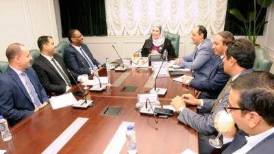 وزيرة التضامن تستقبل وفدا من العراق للاستفادة من التجربة المصرية في علاج مرضى الإدمان