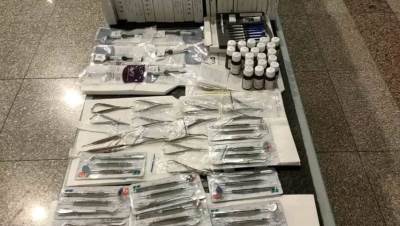 جمارك مطار الغردقة الدولي تحبط محاولة تهريب مستلزمات طبية