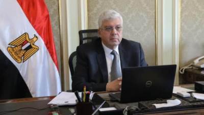 الجامعات التكنولوجية توفر تدريبات ميدانية في الشركات والمصانع