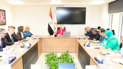 وزيرة البيئة تبحث مع وفد الآتحاد الأوروبي تطوير السياسات المحفزة للاقتصاد الأخضر