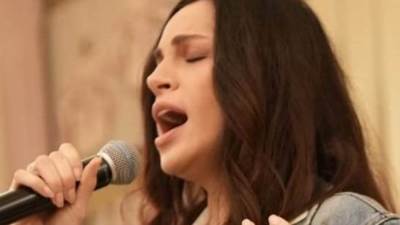 نفاذ تذاكر أول حفلات أمال ماهر في السعودية 