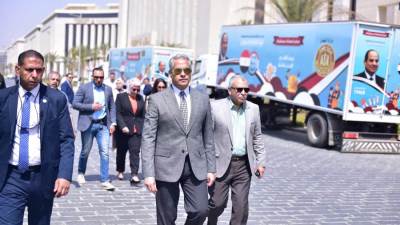 وزير العمل يطلق 8 وحدات تدريب مهني متنقلة في مدن وقرى "حياة كريمة" بـ8 محافظات