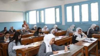 جدول امتحانات آخر العام لطلاب الشهادة الإعدادية بالجيزة