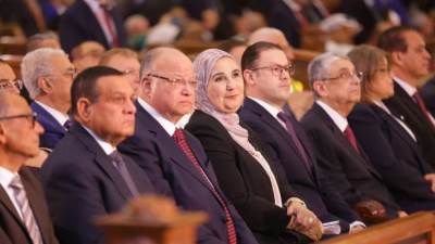 وزيرة التضامن تشارك في قداس عيد القيامة المجيد بالكاتدرائية المرقسية بالعباسية