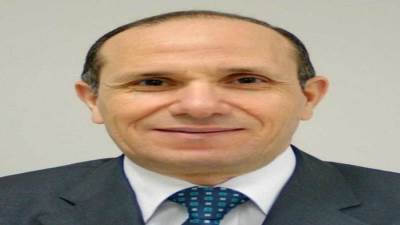 رئيس القابضة للتشييد يتفقد مشروع المقطم ويتابع التنفيذ بتكلفة 32 مليار جنيه