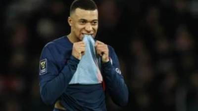 مبابي : أشعر بخيبة أمل بعد وداع باريس دوري أبطال أوروبا