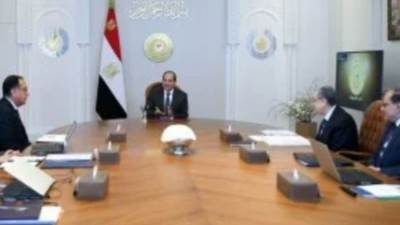 الرئيس السيسى يتابع توفير ما يلزم من مرافق وخدمات لعدد من المشروعات الكبرى