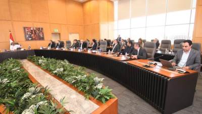 وزير الإسكان بسلطنة عمان يلتقى مسئولى شركات التطوير العقاري وشركات المقاولات المصرية