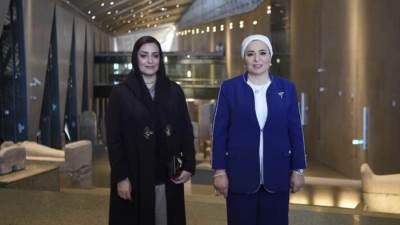 السيدة انتصار السيسى وحرم سلطان عمان فى زيارة للمتحف المصرى الجديد: رحلة عبر الزمن