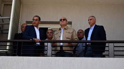 مدبولي يختتم جولته بالعاشر بتفقد وحدات المبادرة الرئاسية  "سكن لكل المصريين"