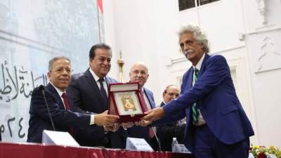 وزير الصحة يثمن جهود الأطقم الطبية المصرية في إنقاذ وإغاثة مصابي غزة