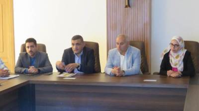 مسئولو "الإسكان" يتابعون مشروعات المرافق بالمناطق الجاري توفيق وضعها بالعبور الجديدة