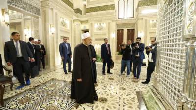 شيخ الأزهر يزور مسجد السيدة زينب بعد الانتهاء من عمليات التجديد